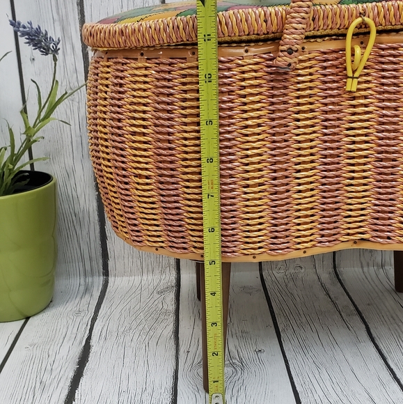Vintage Exclusively For Singer MidCentury Wicker Sewing Basket Patchwork Design - Picture 12 of 14